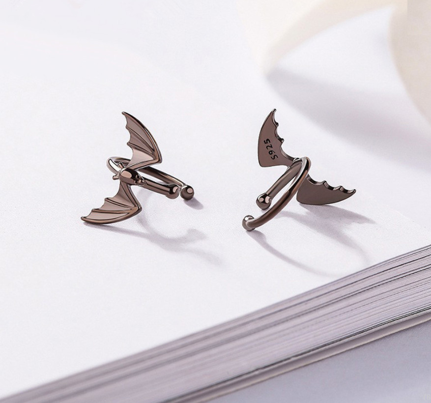 Gothic Punk Black Dragon Ear Cuff Tiny Devil Non-Piercing Cartilage Earrings TH3