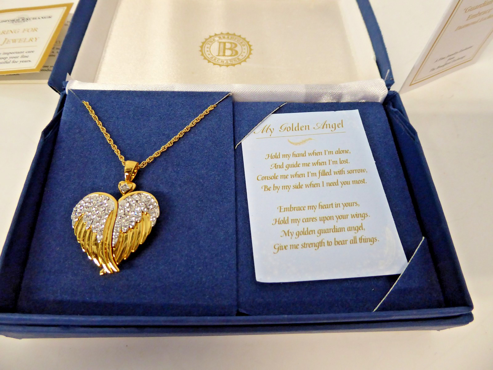 Guardian Angel Embrace Locket Necklace Swarovski Bradford Exchange *BOX DAMAGE*