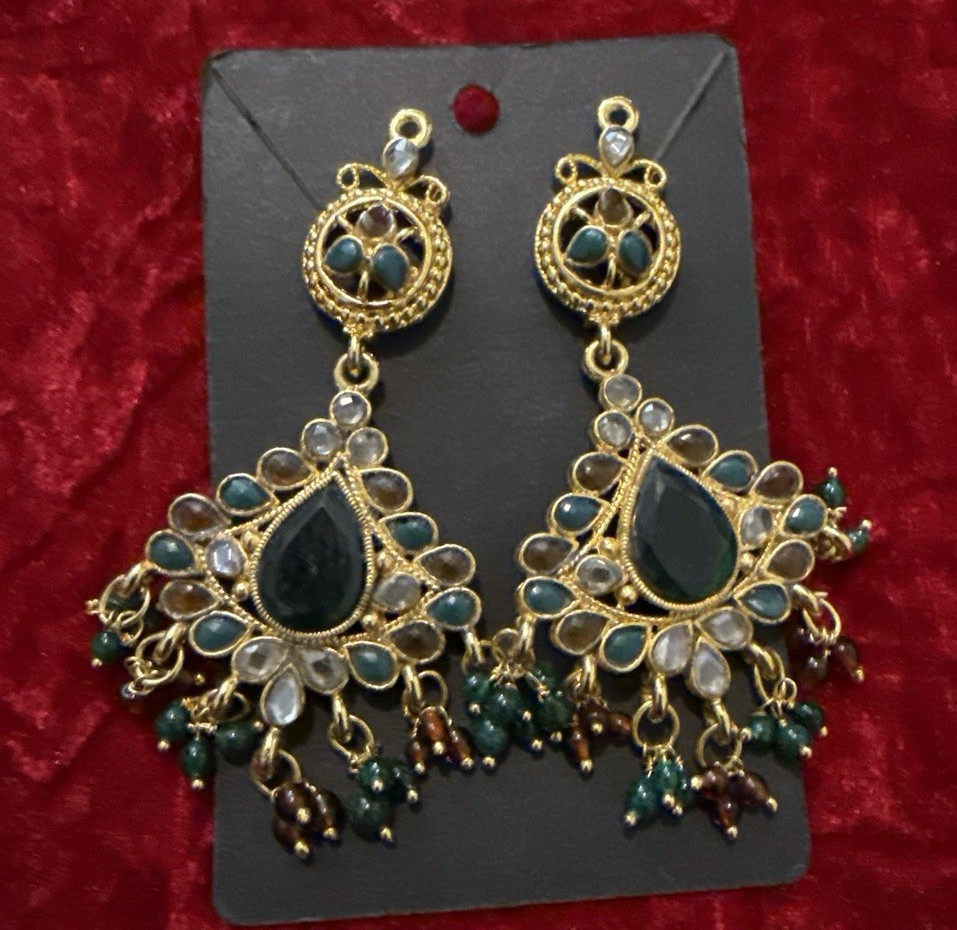 Gold Tone Chandelier Dangle Earrings Green Clear Rhinestone Teardrop Hook