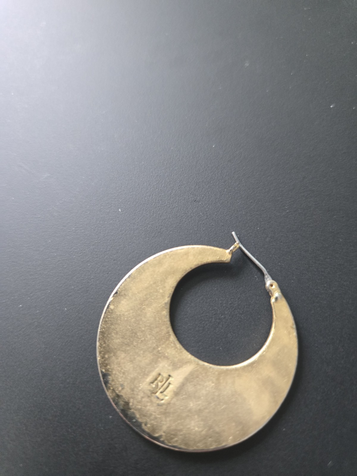 Single lauren ralph lauren Crescent Hoop Earring