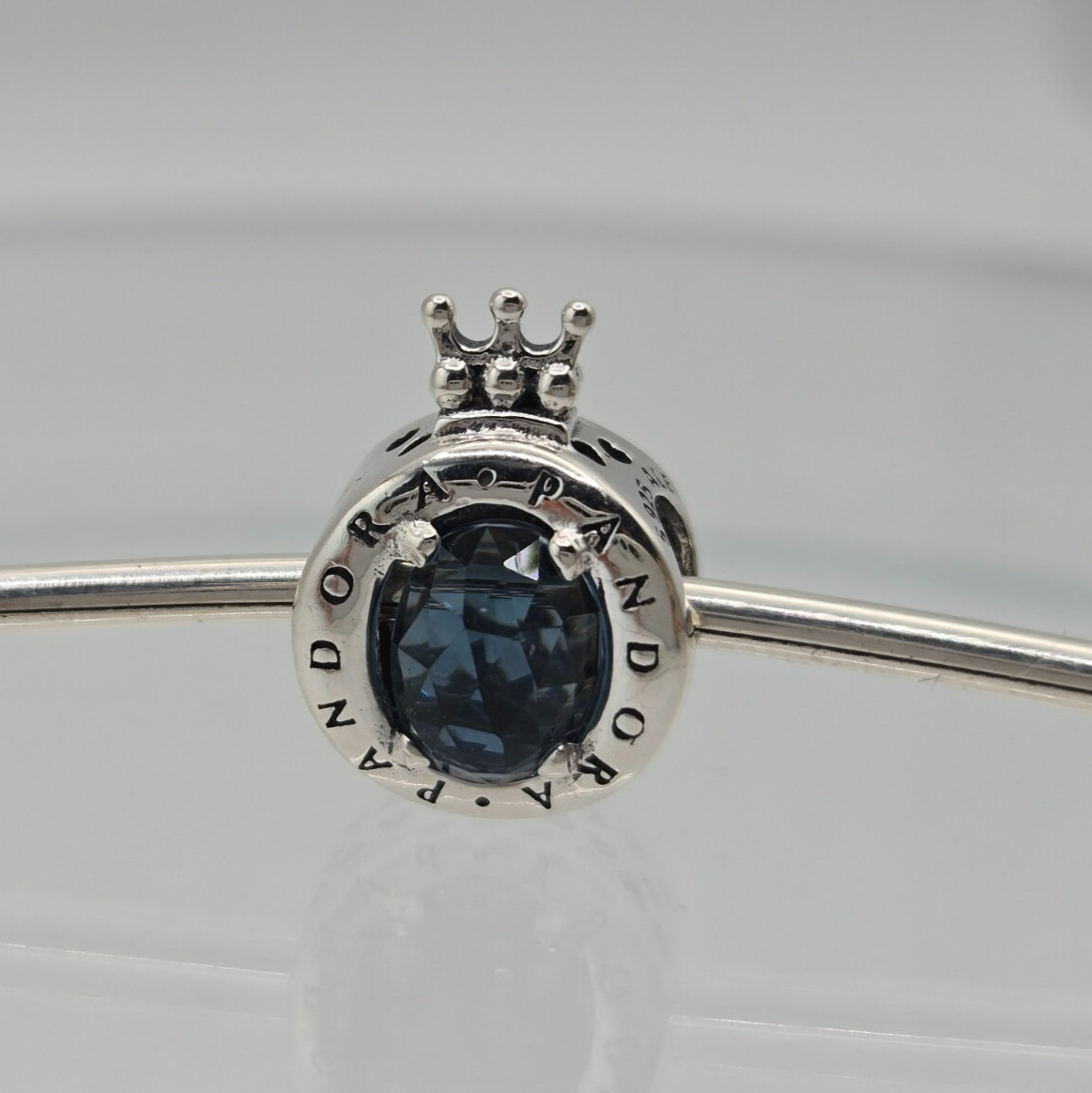 Authentic Pandora Silver Sparkling Crown “O” Blue Moments sterling Silver Charm