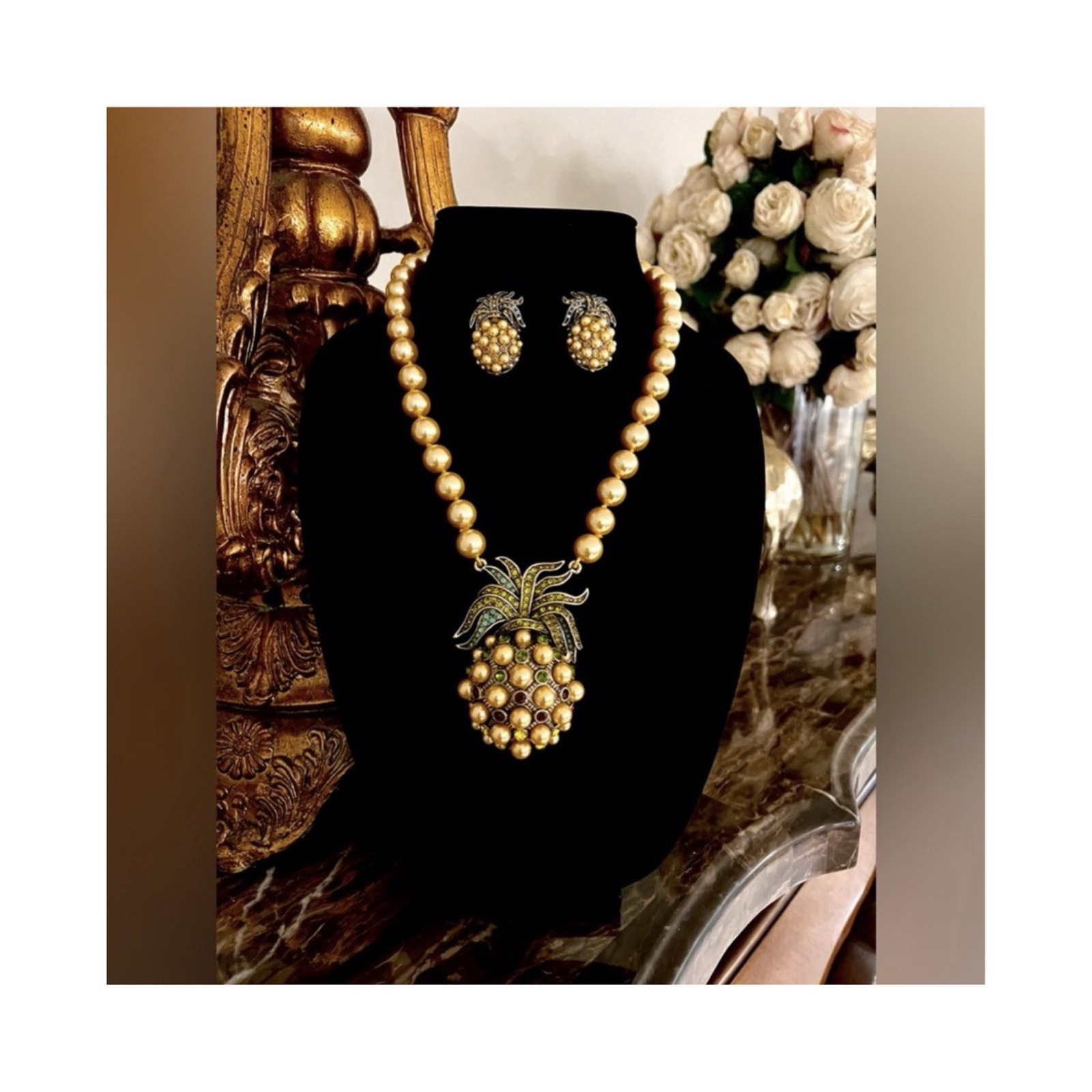 Heidi Daus Signed “PINEAPPLE” Pearl Crystal Necklace & Earrings Set Gold Bronze