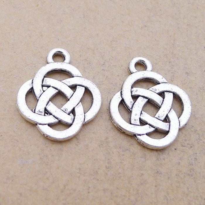 20/50PCS Silver Tone Celtic Knot Charm Pendant 15X19mm JHS115-6114
