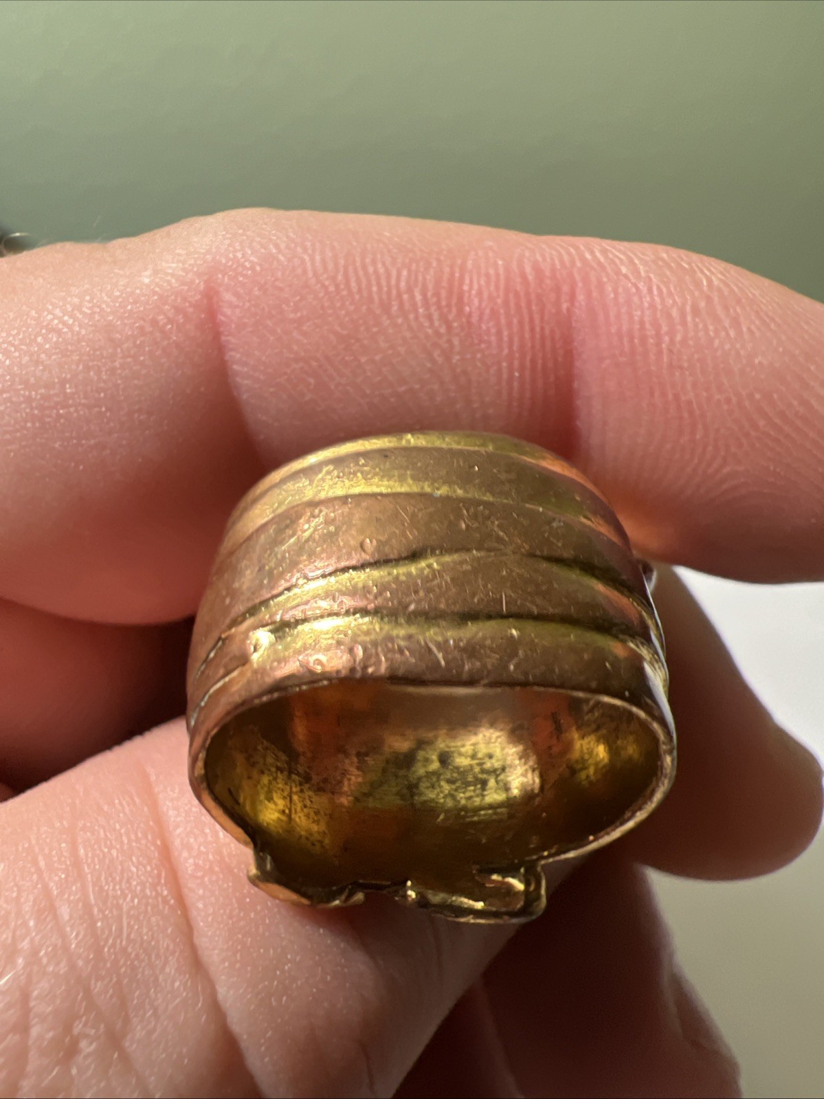 AUTHENTIC YVES SAINT LAURENT RING SIZE 5.5