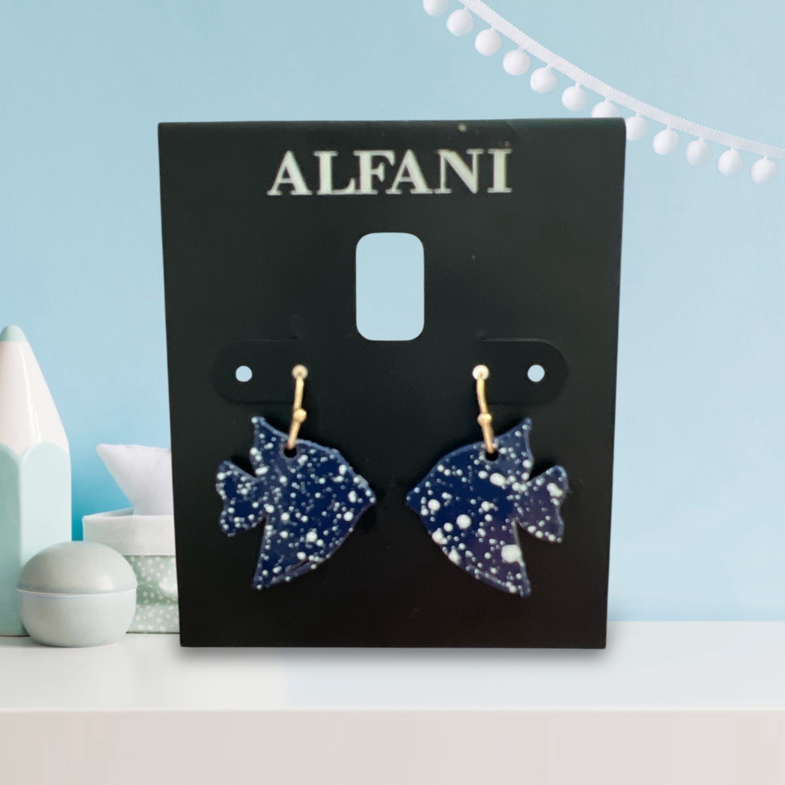 Alfani 1 1/8″ Gold Tone/Speckled Blue Tropical Fish Earrings-NWT