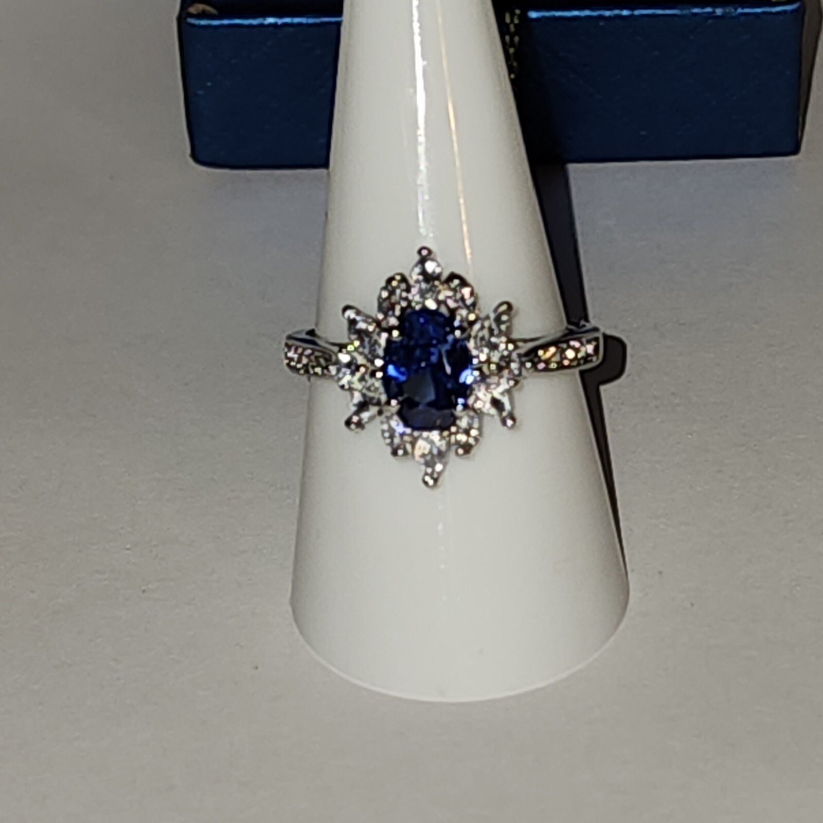 Pretty Simulated Tanzanite & Simulated Diamond CZ Ring in Silvertone Size 8 Gift