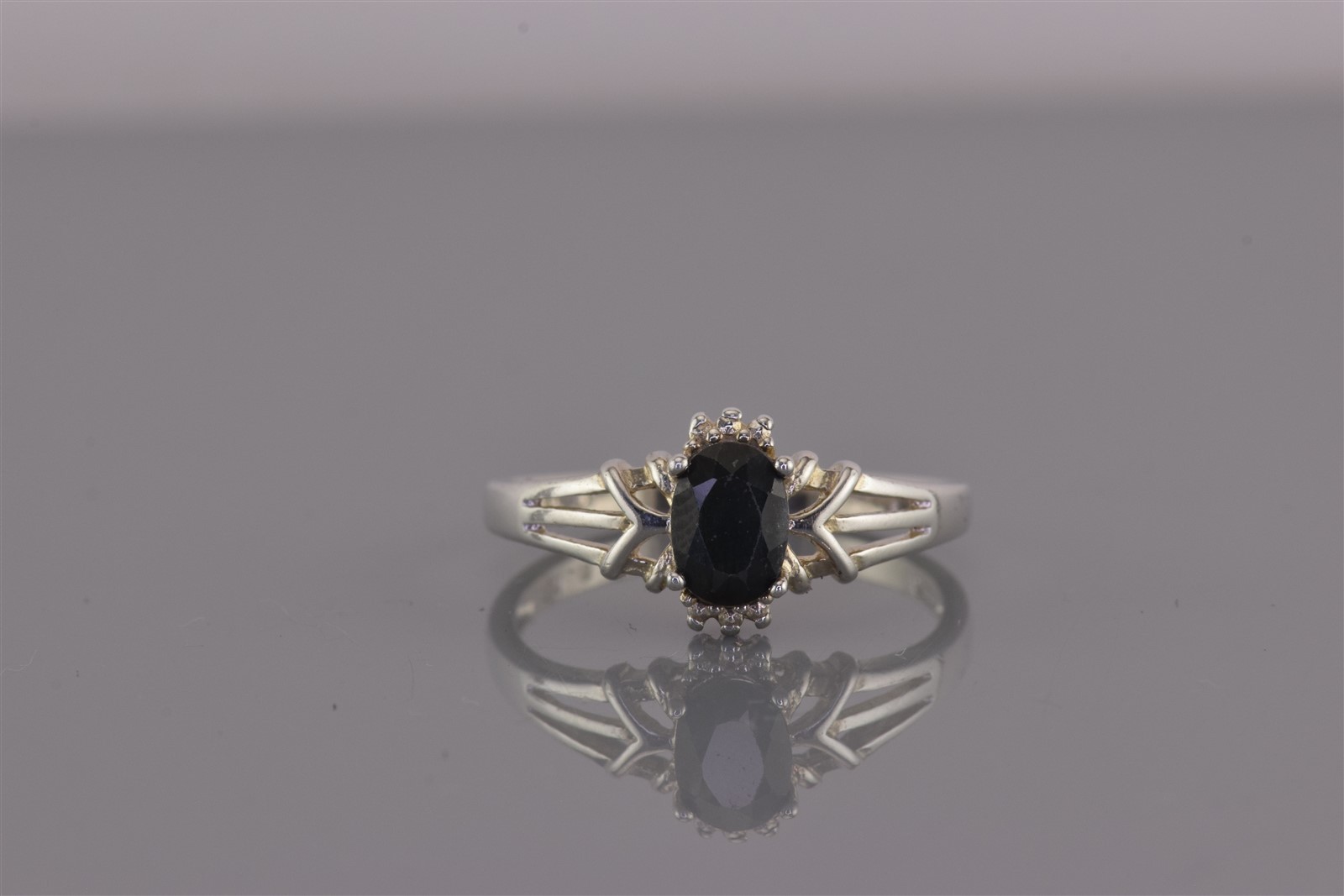 Sterling Silver Oval Blue Sapphire Triple Split Band Ring 925 Sz: 9