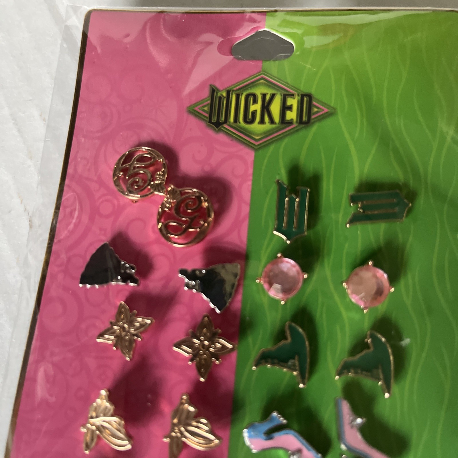 WICKED 12 Piece Earring Set Universal Studios Authentic