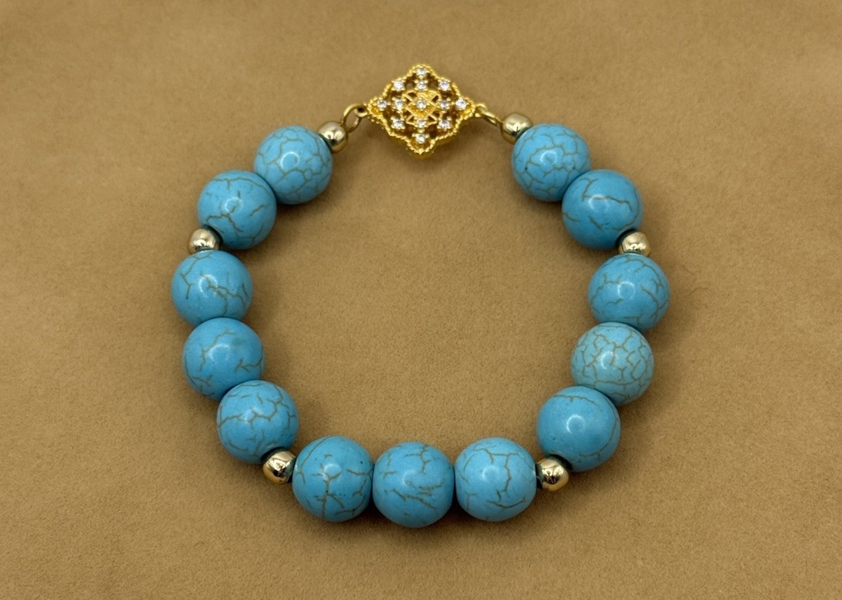 Freida Rothman Designed Turquoise Beaded Stretch Bracelet