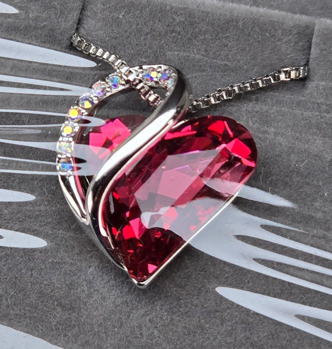 Heart Necklace Red Crystal Rhinestone Statement Silver Tone 18-20 In