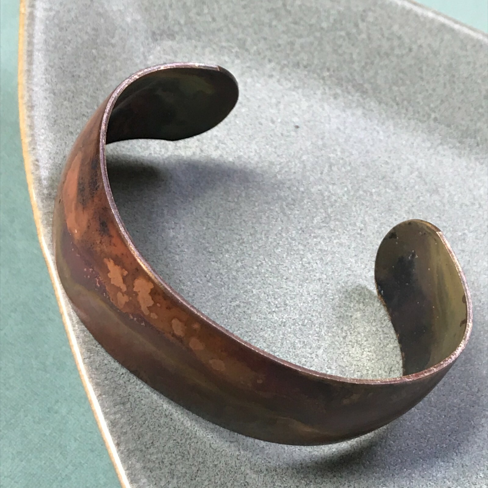 Estate Very Pretty Solid Copper Swirly Cuff Bangle Bracelet – 2.25 inches in dia
