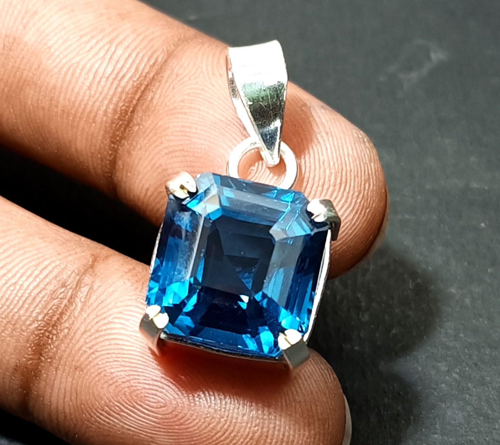 Certified 30.00 ct Natural Paraiba Tourmaline 925 Silver Pendant Loose Gemstone