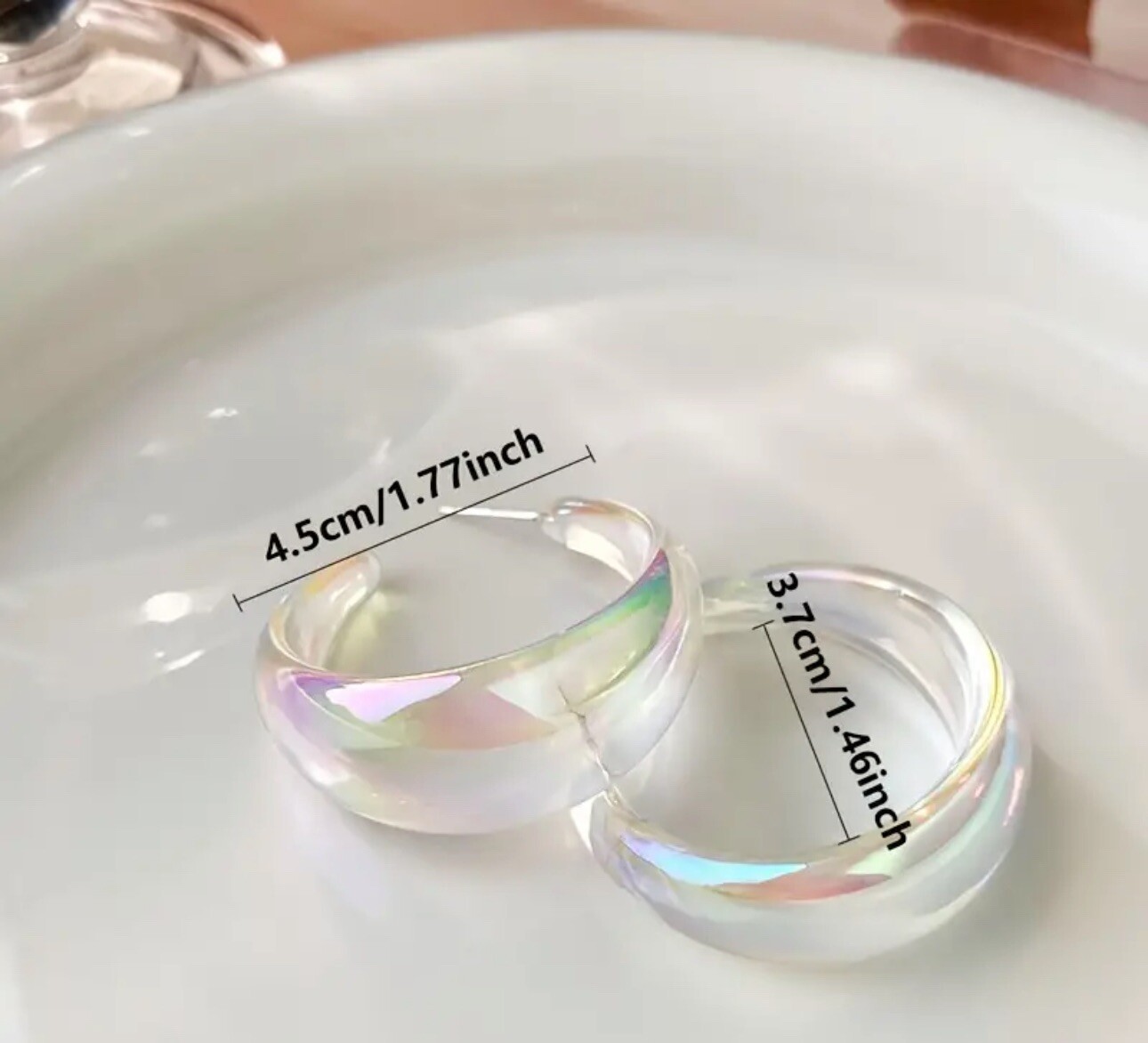 Beautiful Trendy Iridescent Clear C-Shaped Large Acrylic Hoop Earrings BNWTs