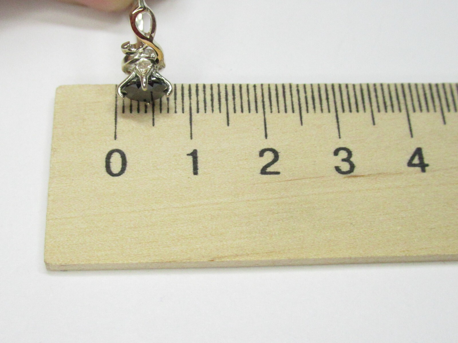Women’s 925 sterling silver, 375 gold ring, cubic zirconia, 1,77 gr, size 6,75.