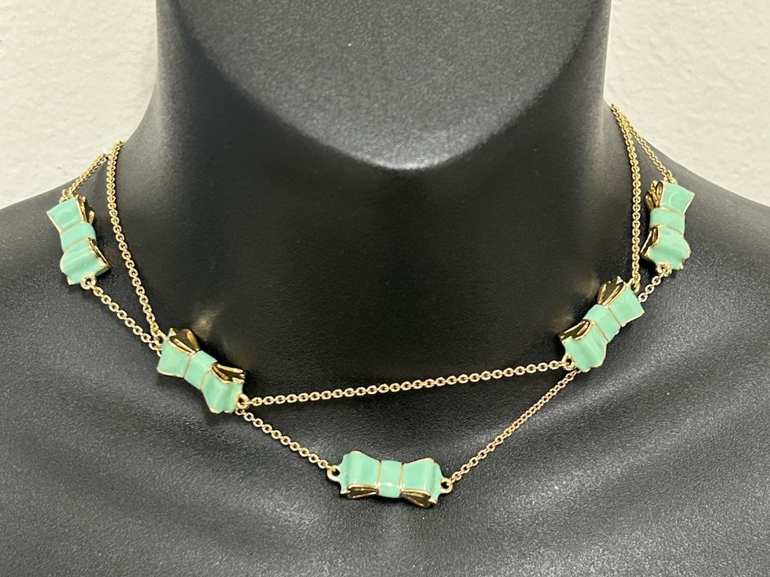 Kate Spade Mint Green Take A Bow Long Scatter Bow Ribbon Necklace EUC Cute!
