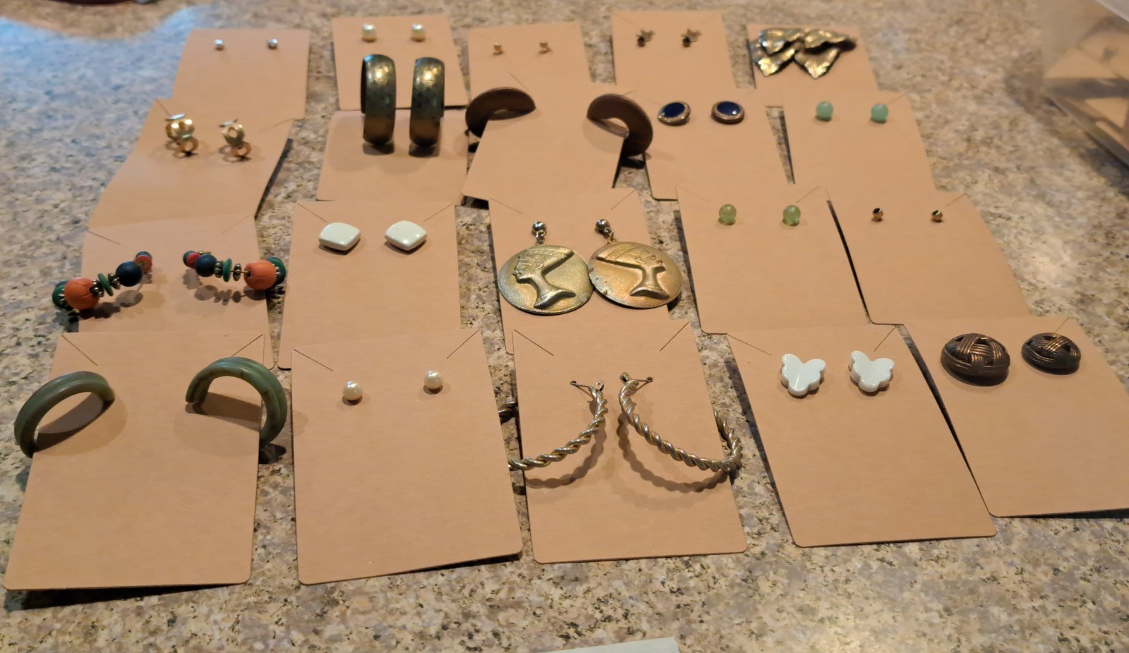 Lot Of 20 Pierced Earrings Pairs Variety Vintage To Now, Costume (Lot#1) READ