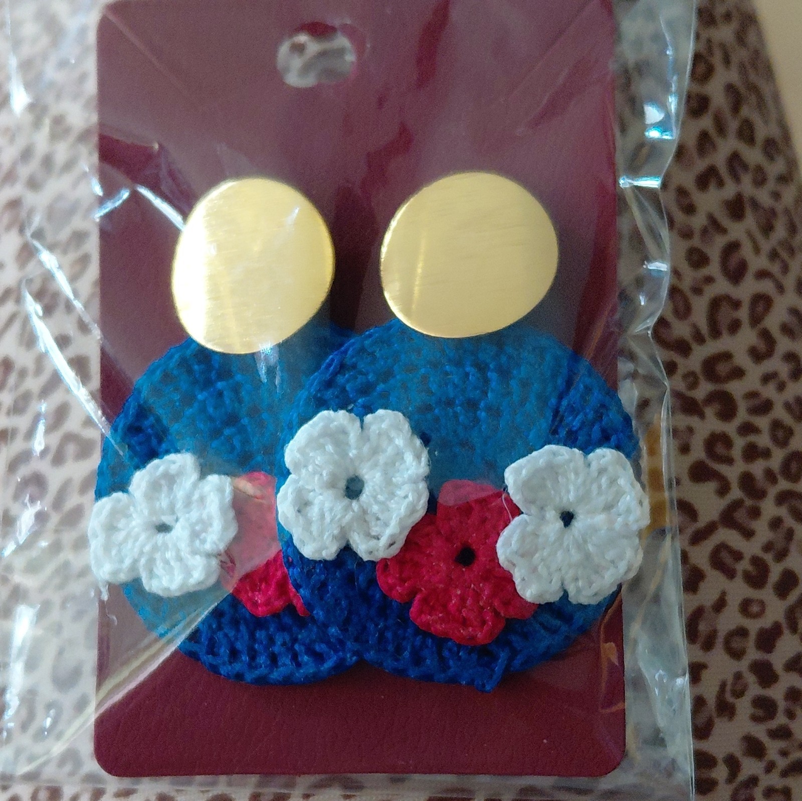 Handmade Crochet Yarn Round Dangle/Drop Earrings Blue Red White Flower Back