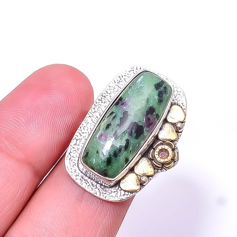 Natural Ruby With Zoisite – Tanzania Two Tone 925 Sterling Silver Ring s.6.5 S10