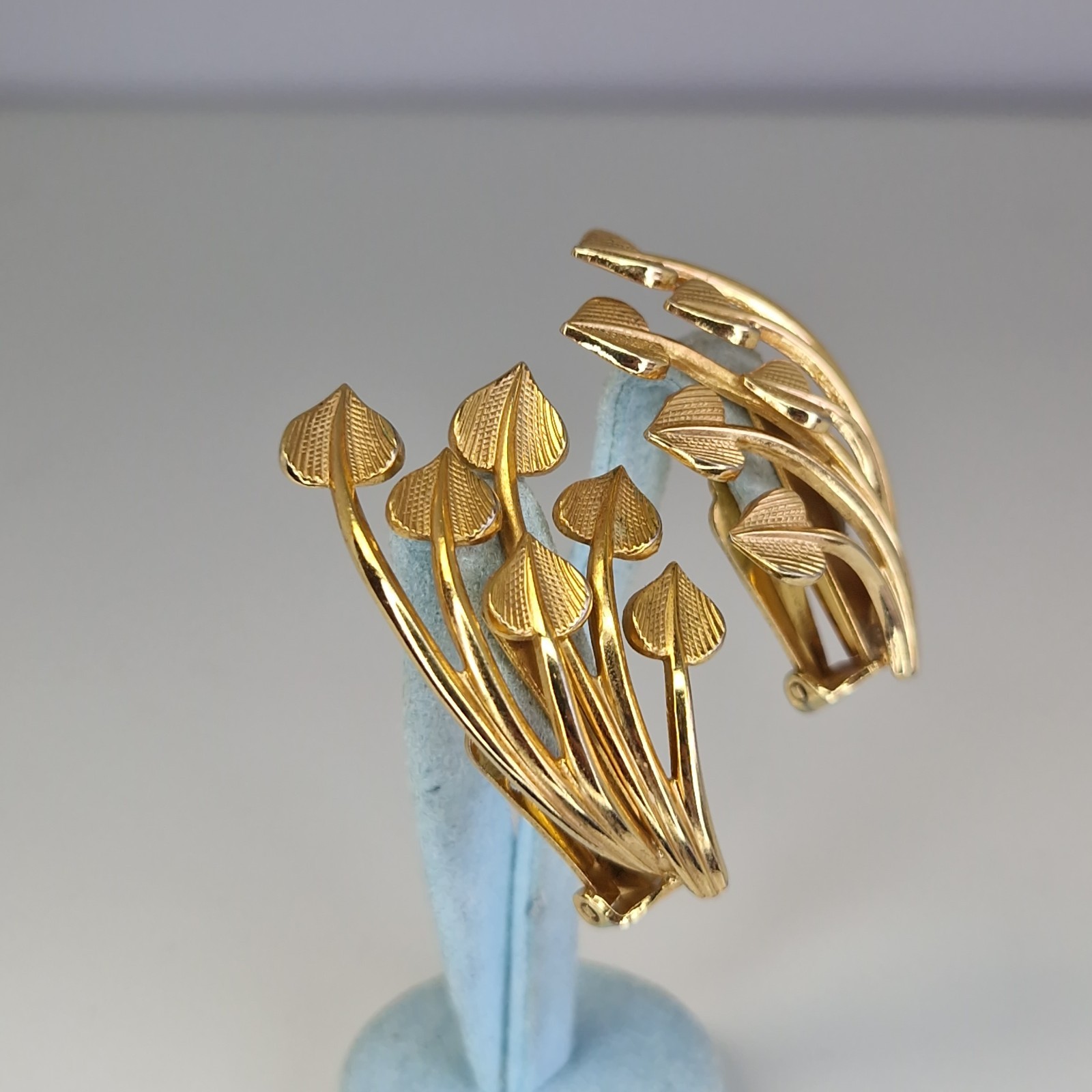 Grosse Earrings Clip On Hearts Gold Plated Designer Vintage Statement 3.5cm