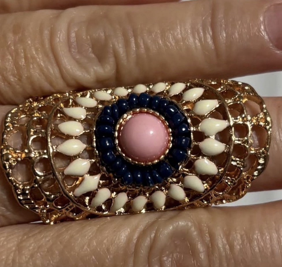 Discontinued Vintage Retro Style 12g Statement Ring, Gold Tone Boho Jewelry