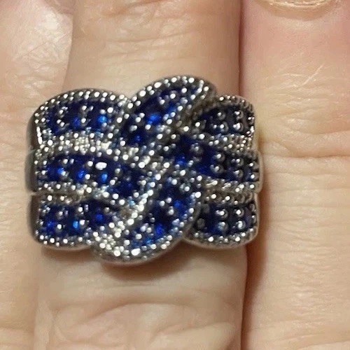 A Wide Crossover Dome Ring