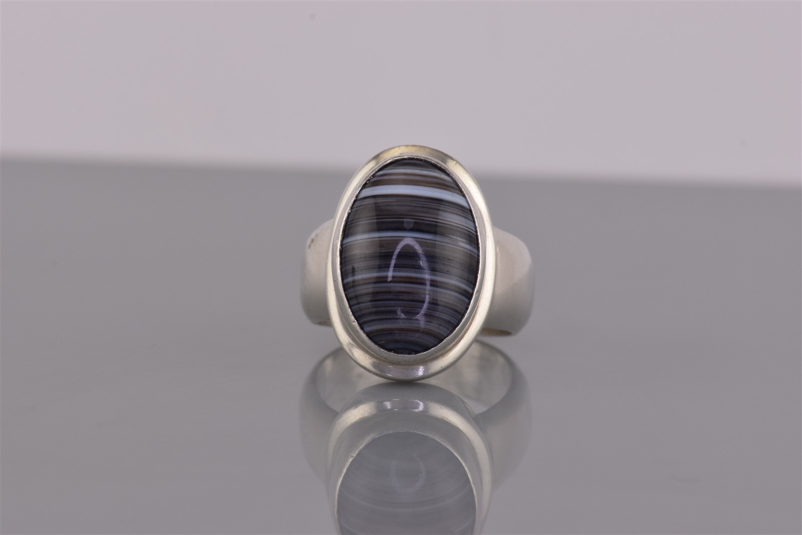Sterling Silver 21mm Framed Oval Botswana Agate Solid Band Ring 12g 925 Sz: 7