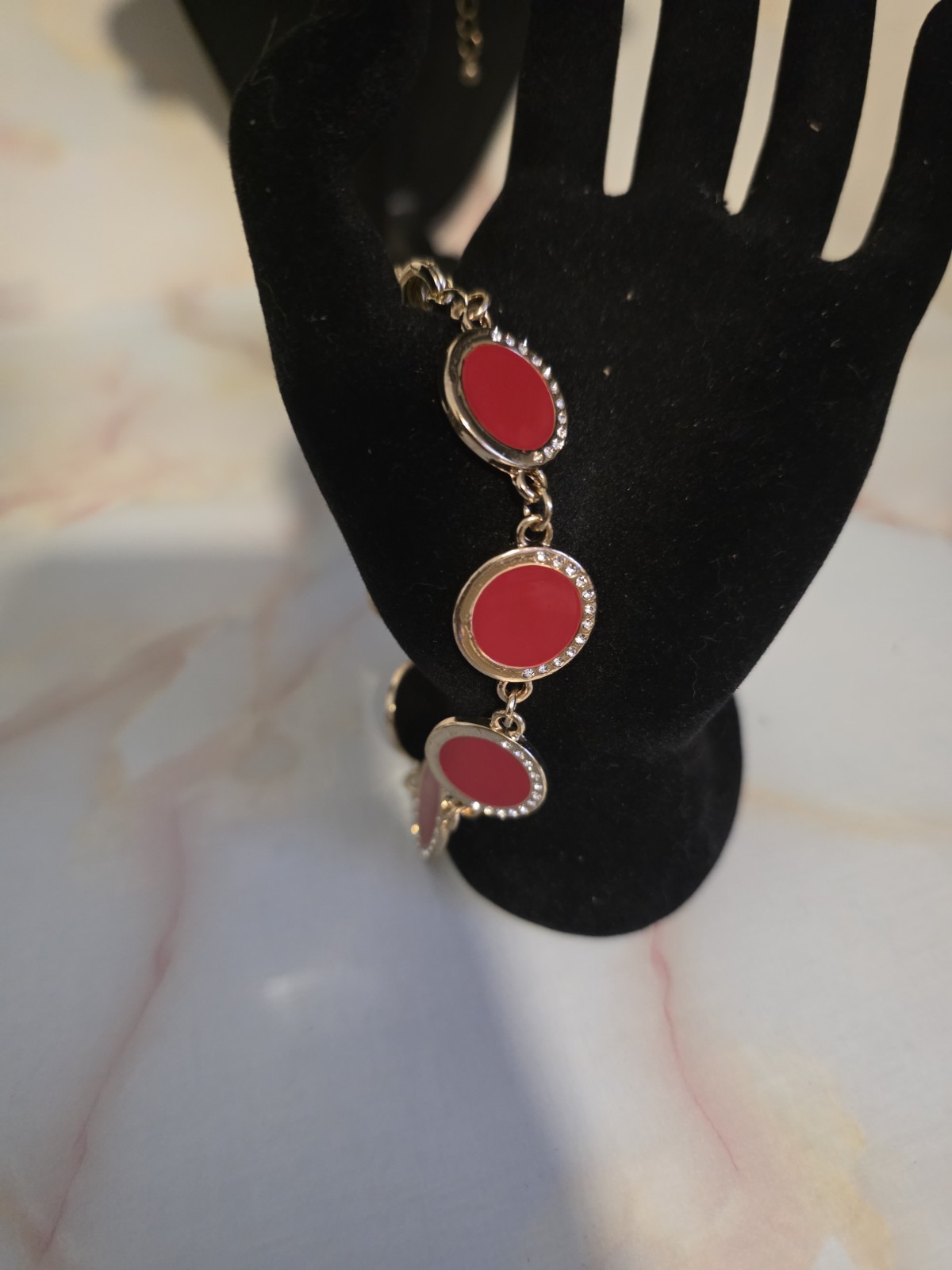 Silver Tone Cable Chain Bracelet Red Oval Dangle Charms Lobster No Stone