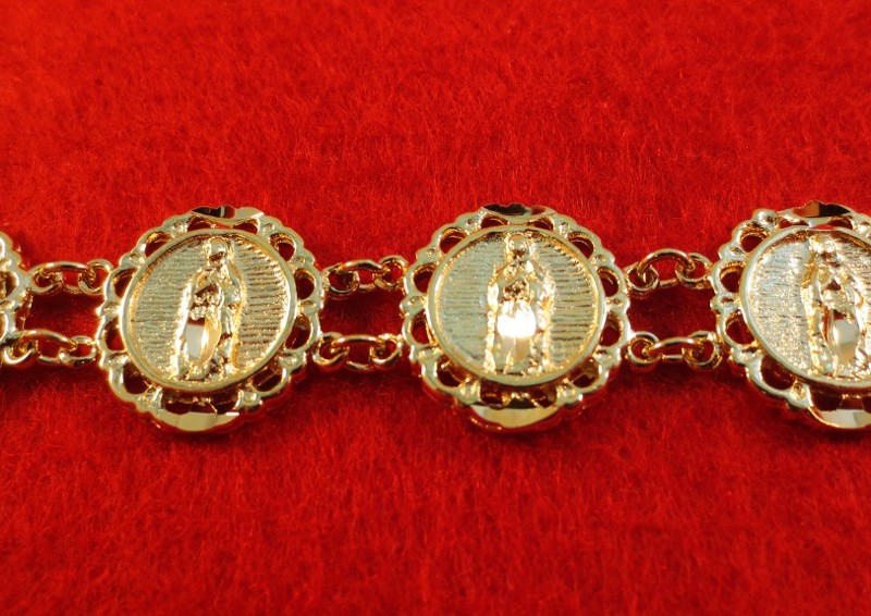 7-8 INCH 14KT PLATE VIRGIN MARY BRACELET UNISEX BLING WEIGHS OVER 26 GRAMS B-212
