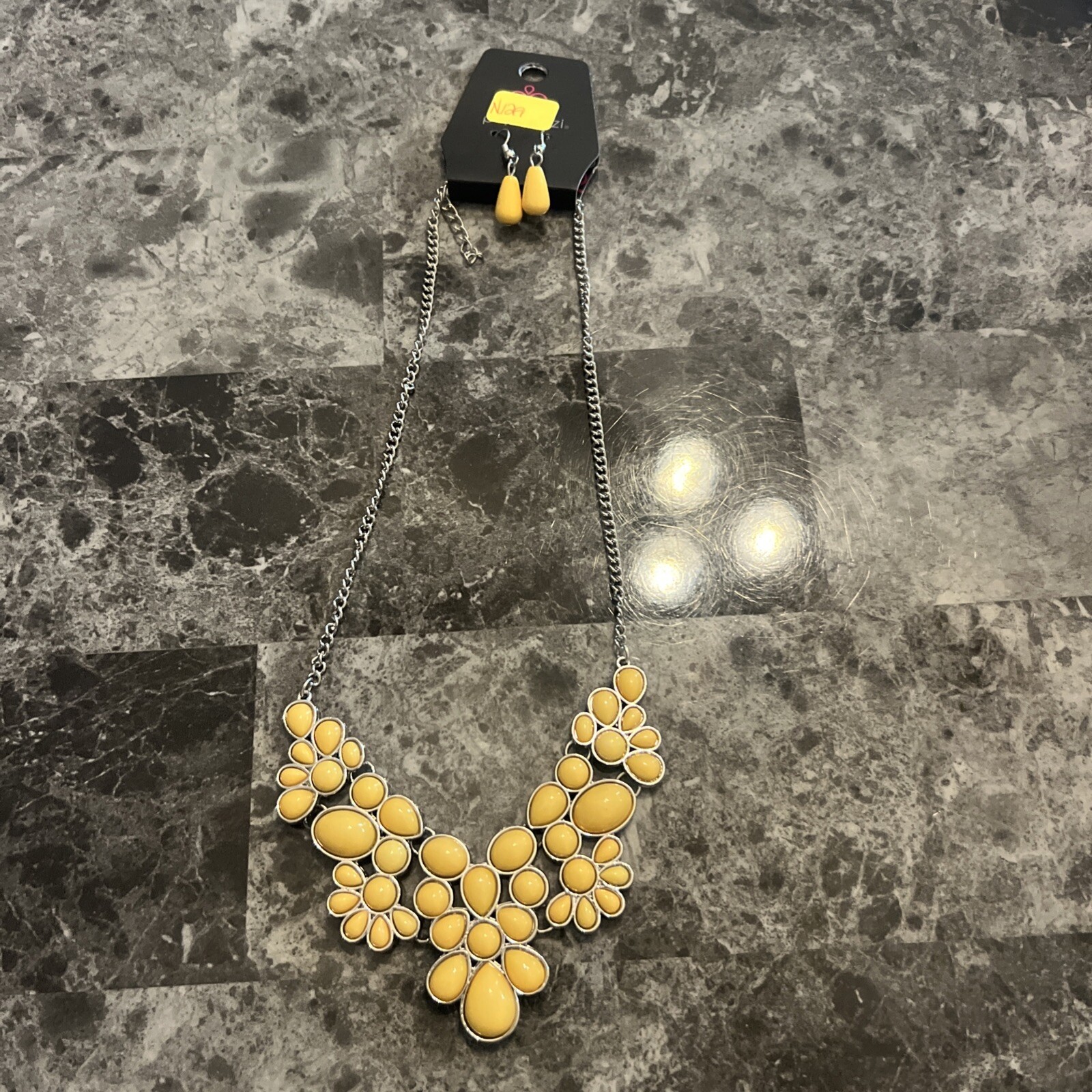 Paparazzi Jewelry Bohemian Banquet Yellow Necklace W Earrings NWT