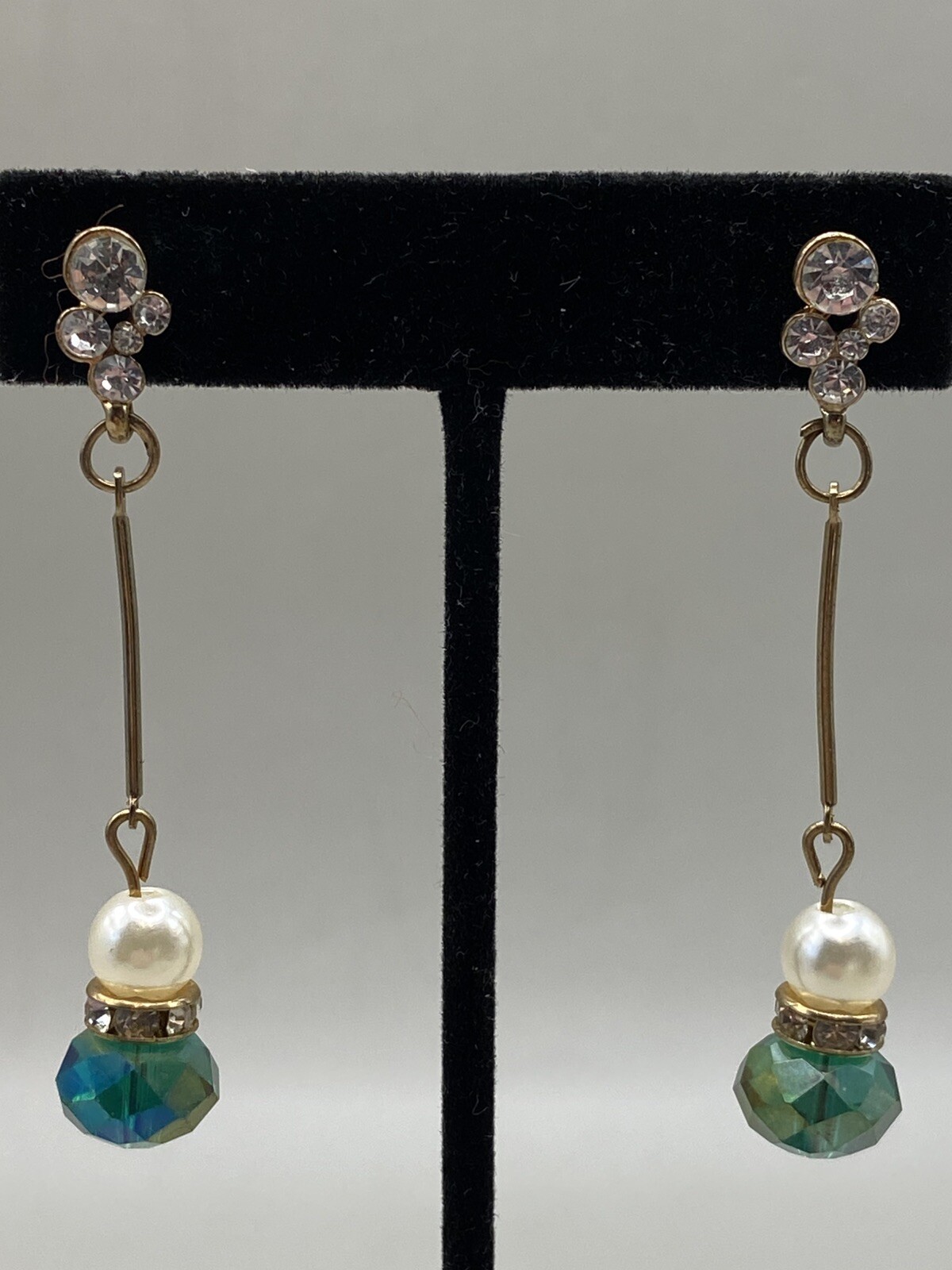 Vintage Artisan Aurora Borealis Glass Stones Rhinestone 2.5” Dangle Earrings