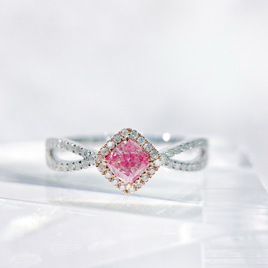 Classic Fancy Vivid Pink Lab-Grown Diamond Ring 0.25 CT 14K White Gold
