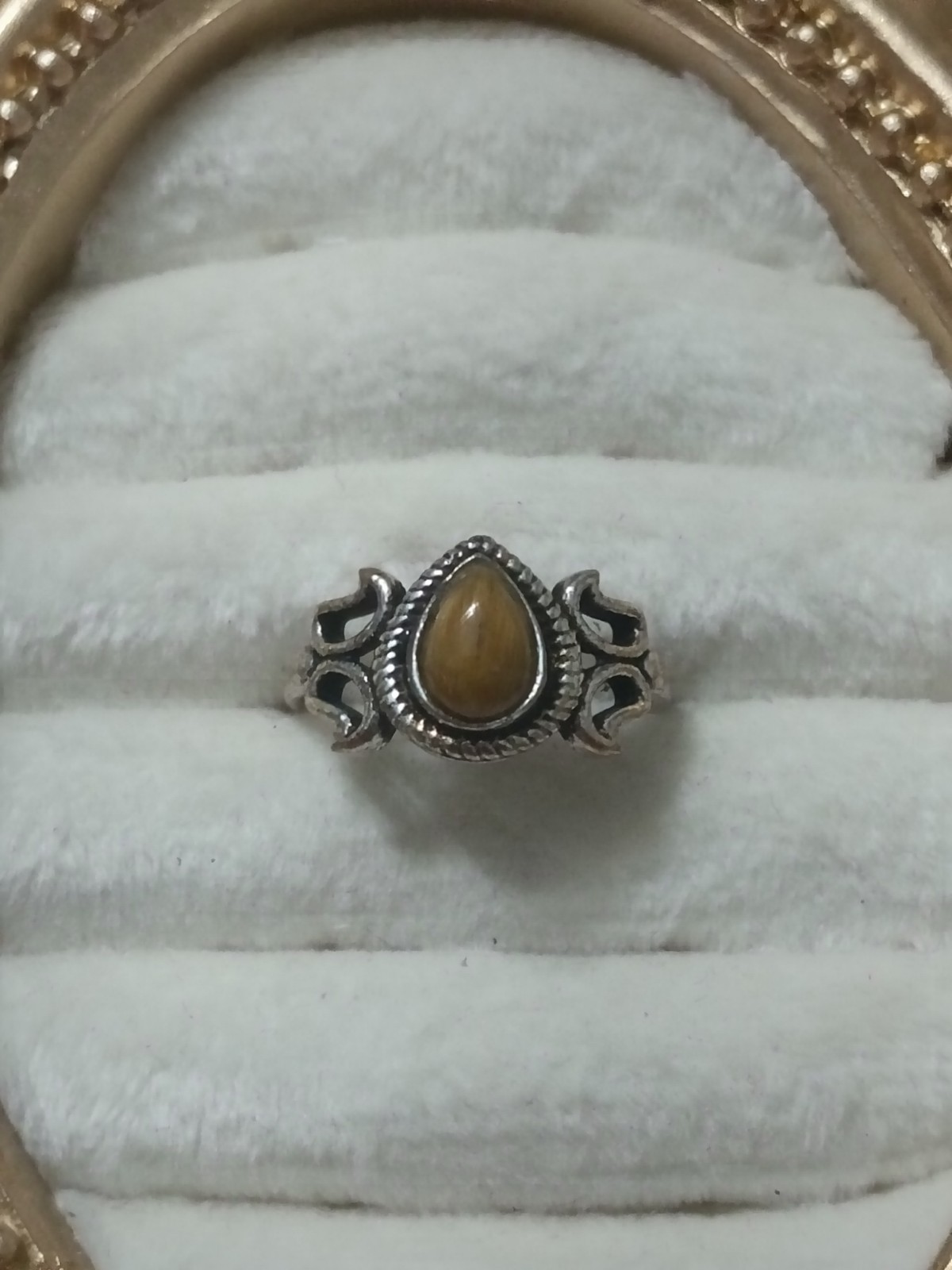 oldstock Silver Tone Teardrop Brown Stone Ring Size 7 Bezel Set Metal 1 Gemstone