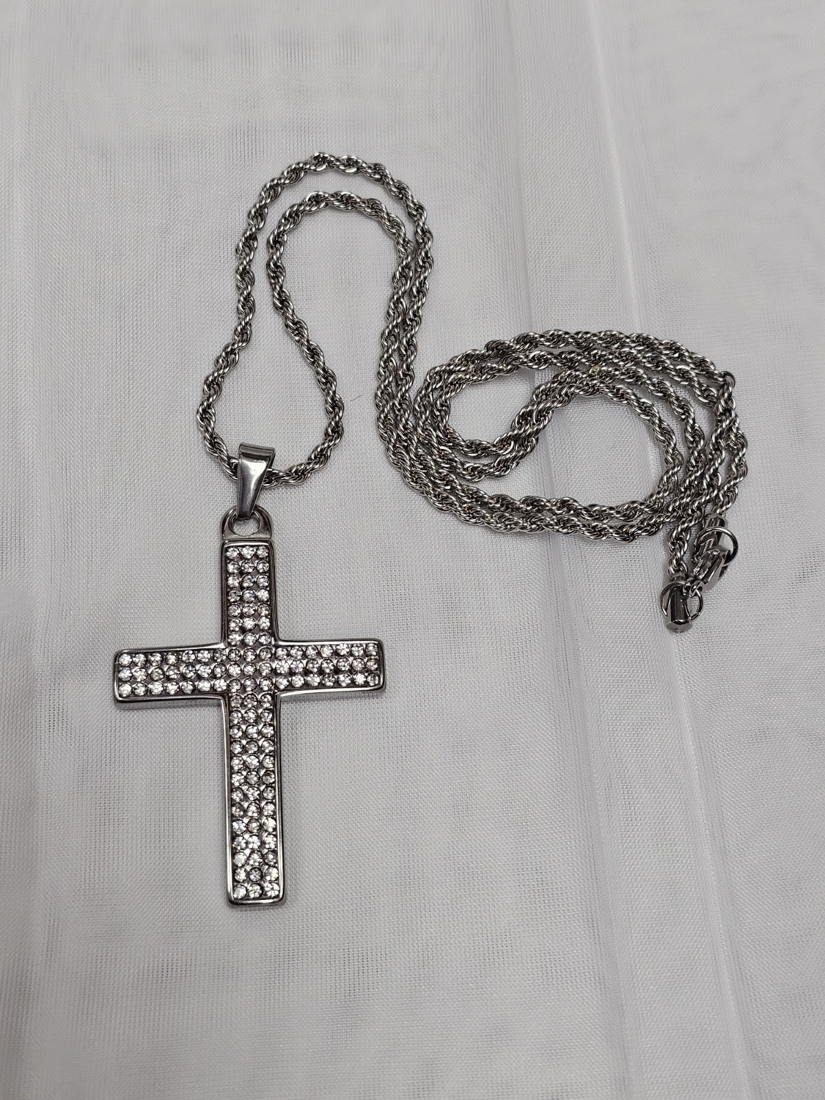 Silver Tone Religious Cross Charm Pendant Rope Chain Clear Crystal Lobster 24″