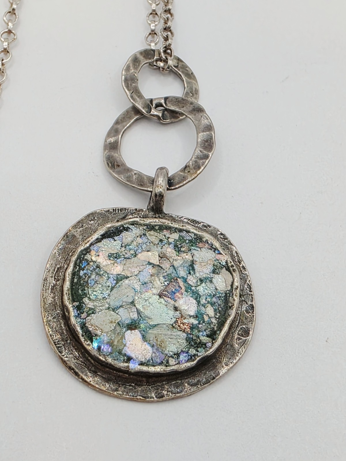 Sterling Silver ASCOPA 925 Pendant Necklace With Iridescent Roman Glass