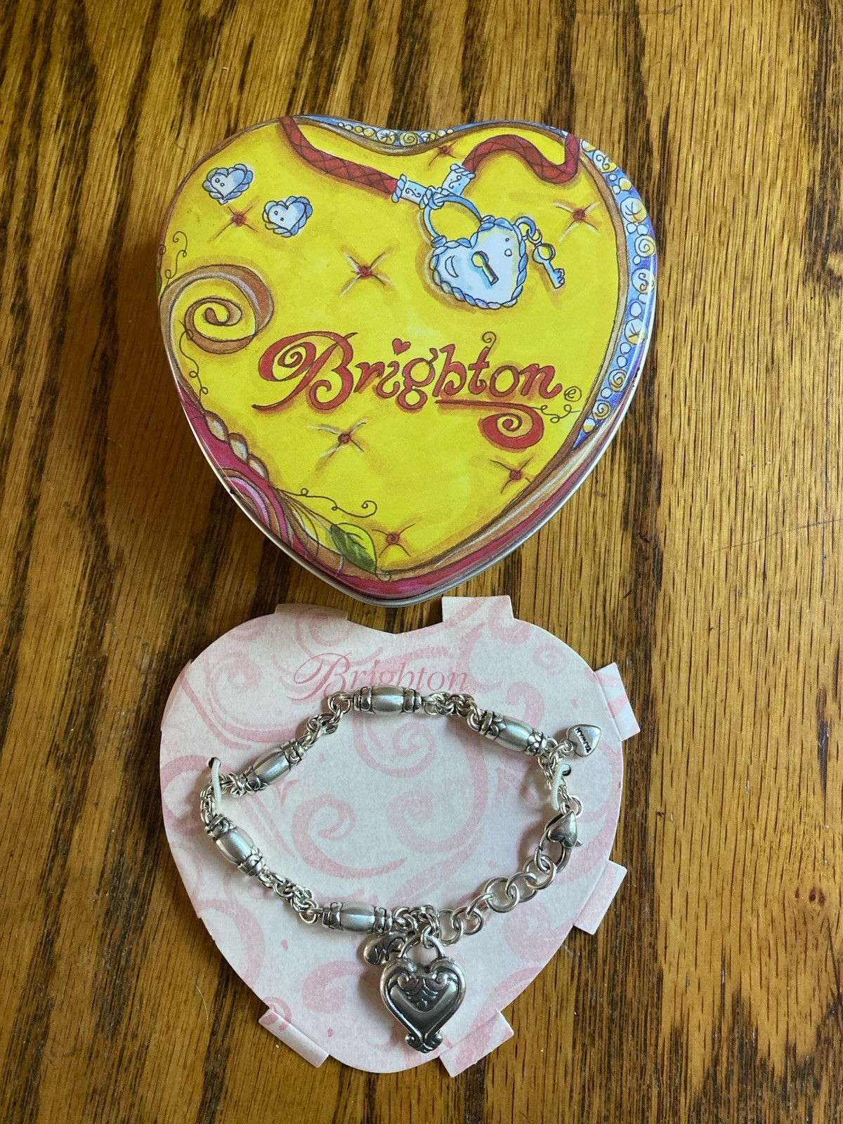 Brighton HEARTS & BARRELS Silver Tone Bracelet w/Lobster Clasp, NWOT, Heart Tin