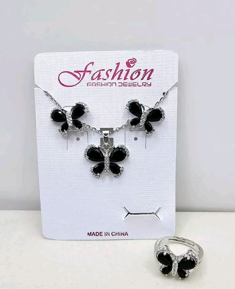 Butterfly Set | Juego Flor Circonia Ocura Oro Laminado Silver