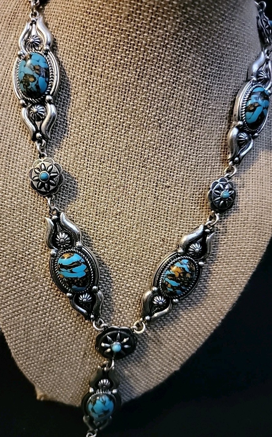 Turquoise Western style necklace Costume Jewelry Turquoise/silver V Neck Long