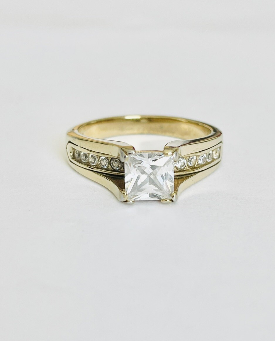 Square Cut CZ Gold Plated Stainless Steel Ring TK316 w/ Round Accent Stones Sz 8