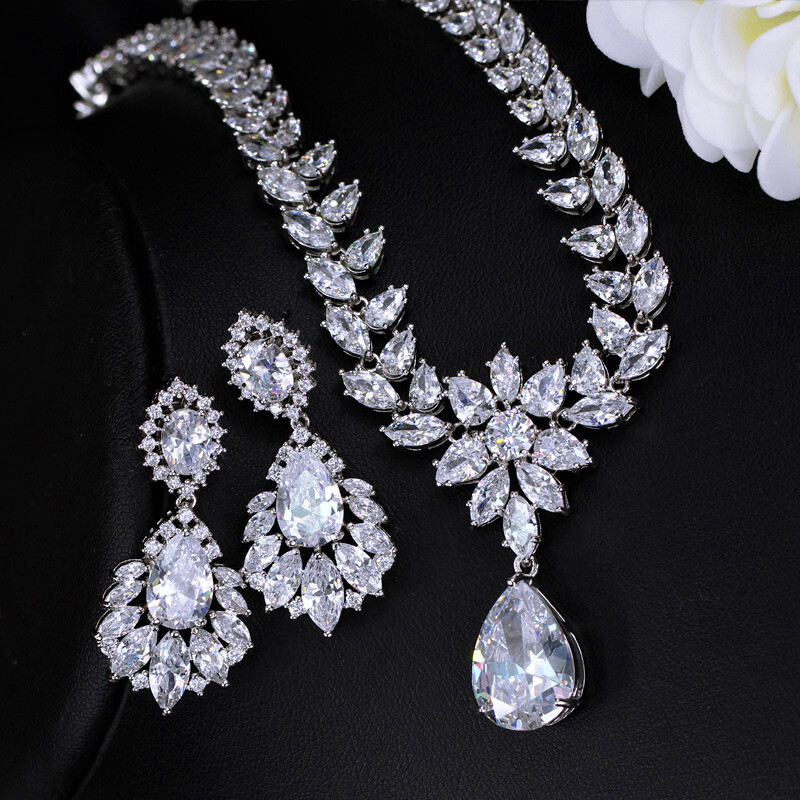 CWWZircons Water Drop Big Earrings Necklace Set CZ Wedding Costume Jewelry
