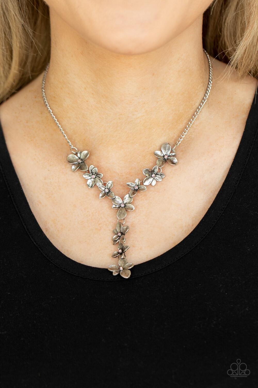 Paparazzi ~ Fairytale Meadow Pink Flower 🌸Necklace Set ~ 🌸NEW RELEASE 2022 🌸