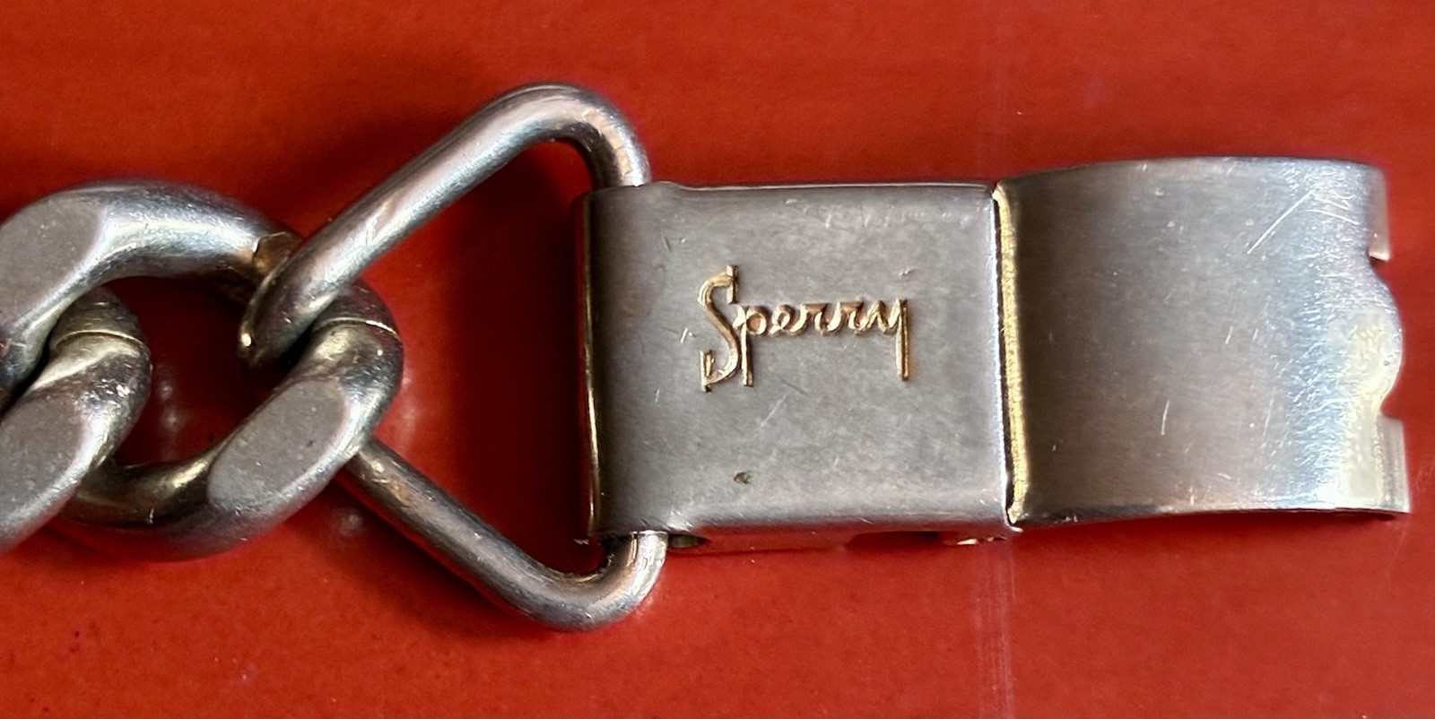 Sperry Silver Tone Signed Curb Link Chain Bracelet 8 in Fold-Over Clasp