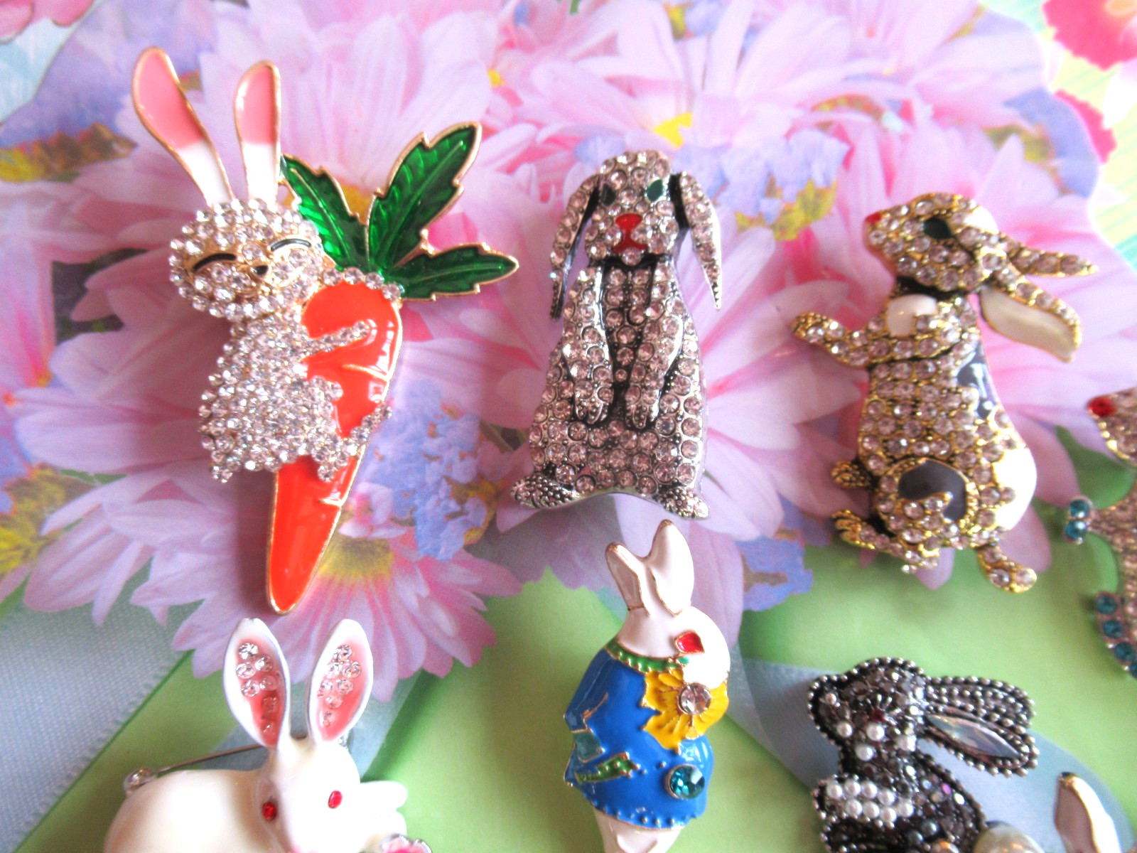 Beautiful BUNNIES Rabbit Easter Crystal Enamel Brooch Lot 10 pcs NEW