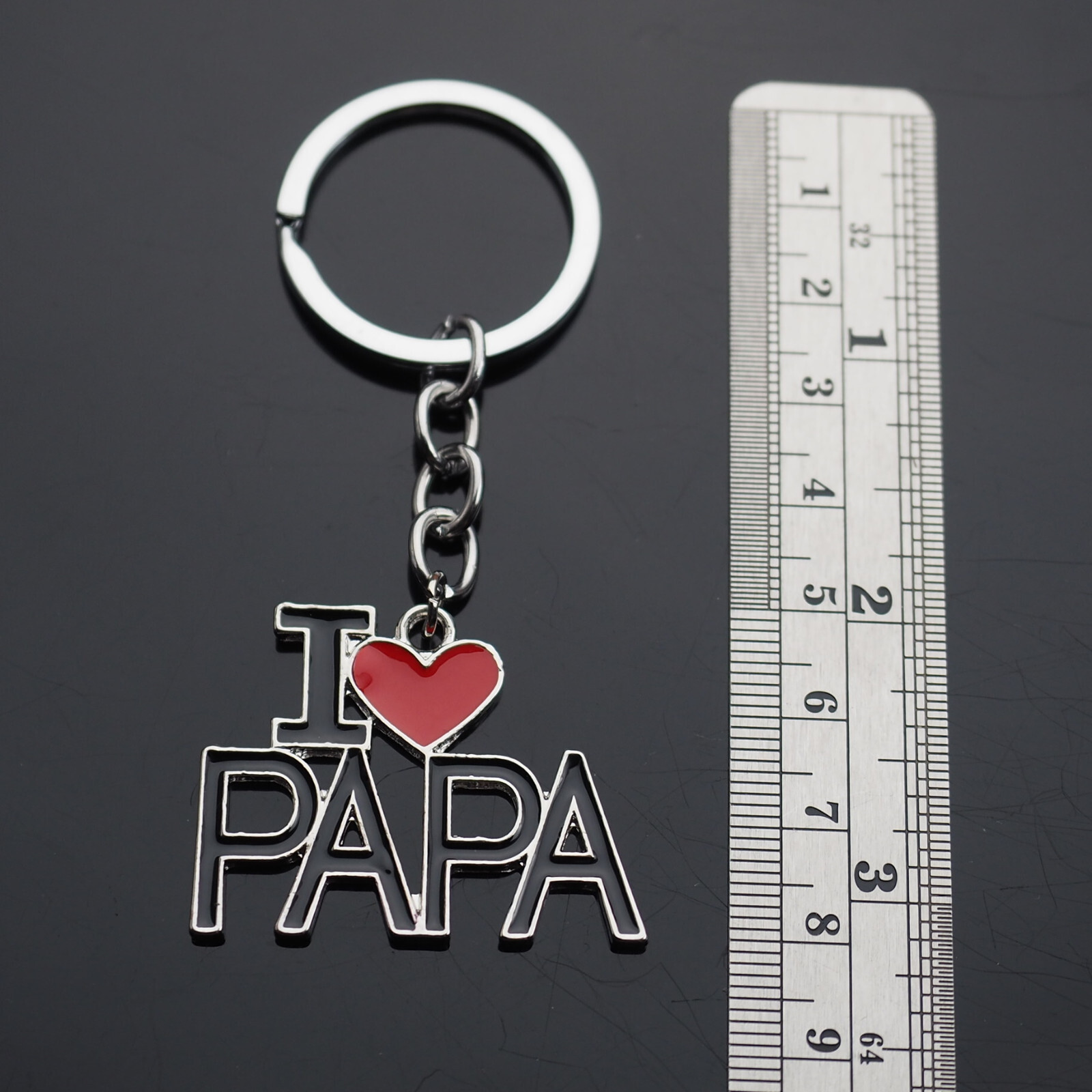 I Love Papa – Heart Keychain – Bag Pendant Charm Father’s Day Birthday Gift