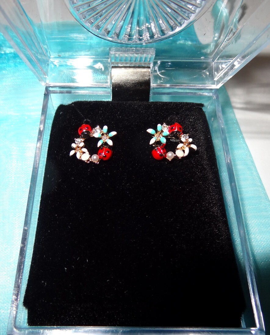 Dainty Daisy Flower Ladybug Earrings Stud Post Fashion Jewelry Fast Shipping