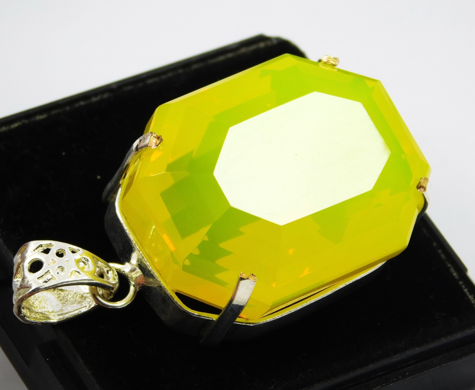 156.20 Ct Natural Yellow Fire Opal Solid Silver PENDANT Loose Gemstone