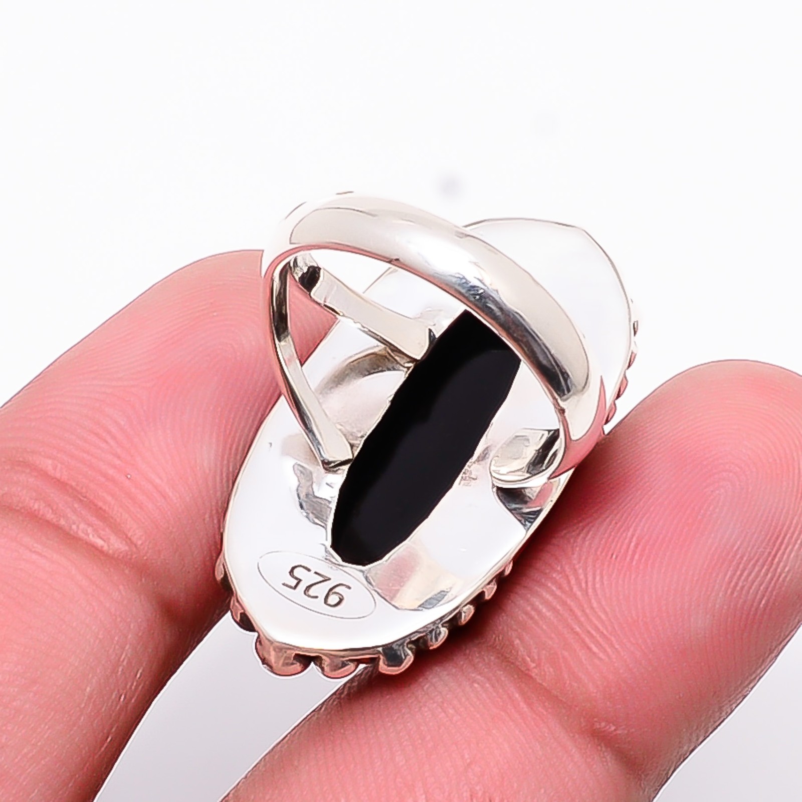 Black Onyx – Brazil Gemstone 925 Sterling Silver Ring S.7.5 R124810
