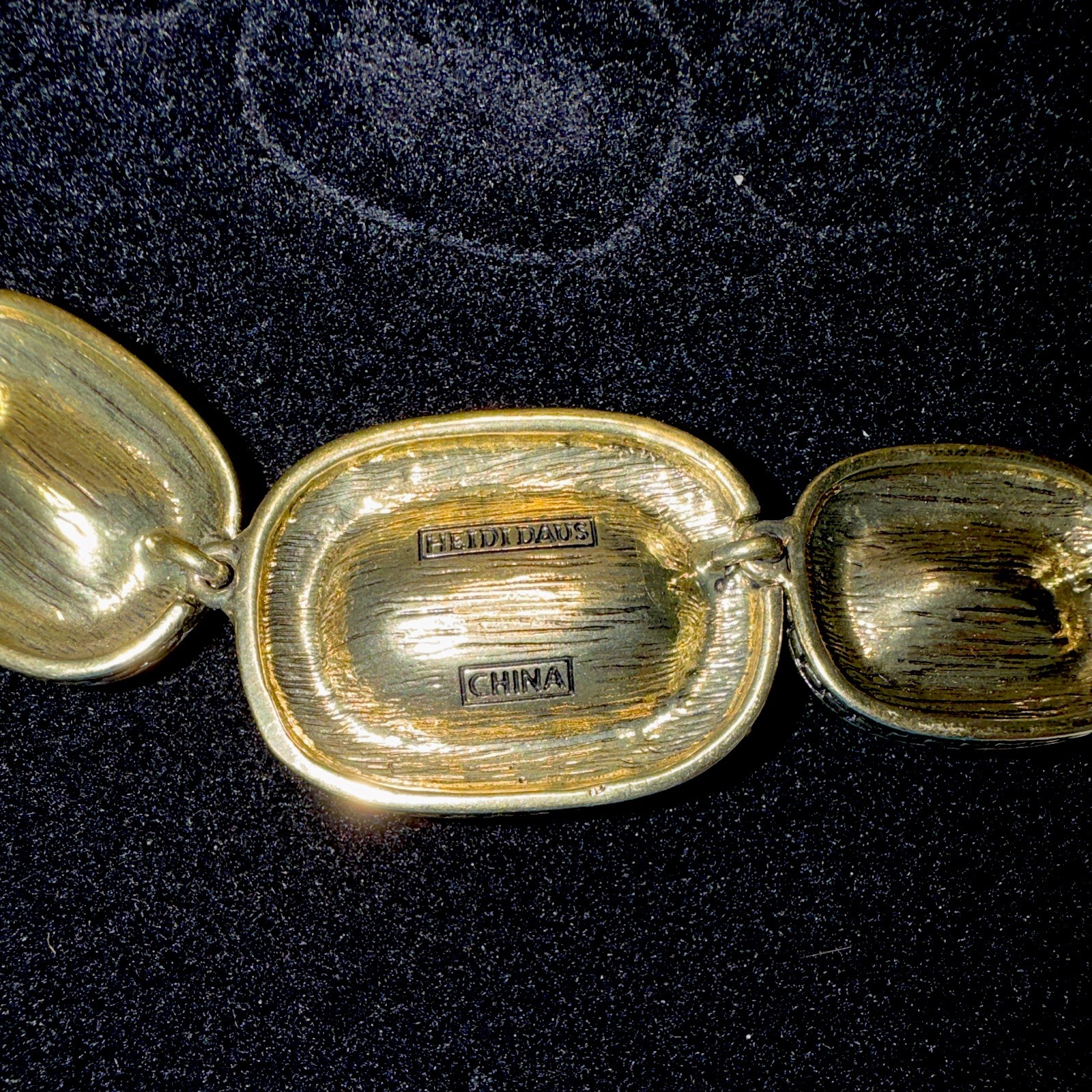 Heidi Daus Signed Jewelry Set Necklace & Earrings Clear Crystal Gold Tone