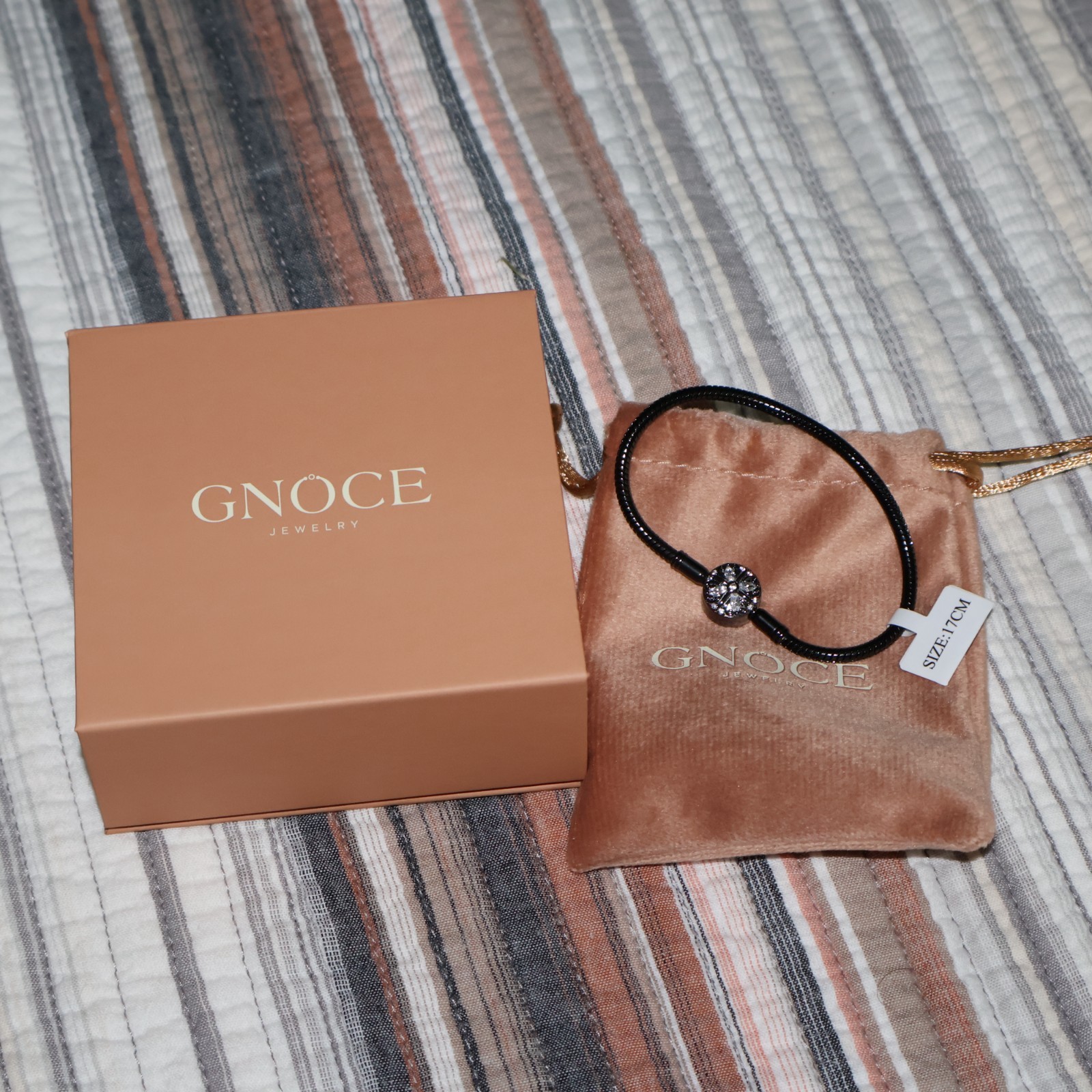 Gnoce Black Four-leaf Clover Bracelet