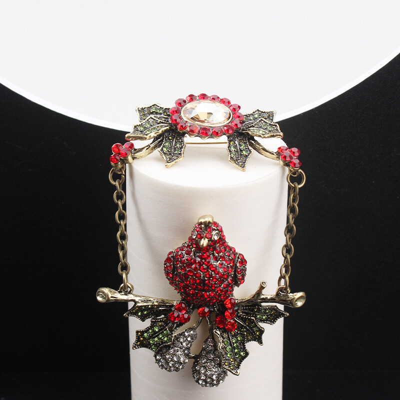 Fashionable Retro Personality Full Parrot Bird Brooch Collar Decor Badge Corsage