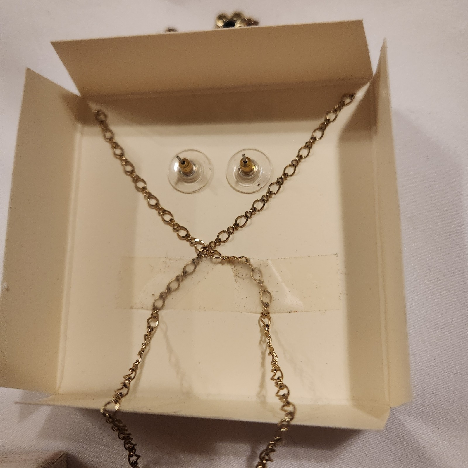 1928 Necklace And Earrings Set Blue Crystal Flowers Gold Tone 18″